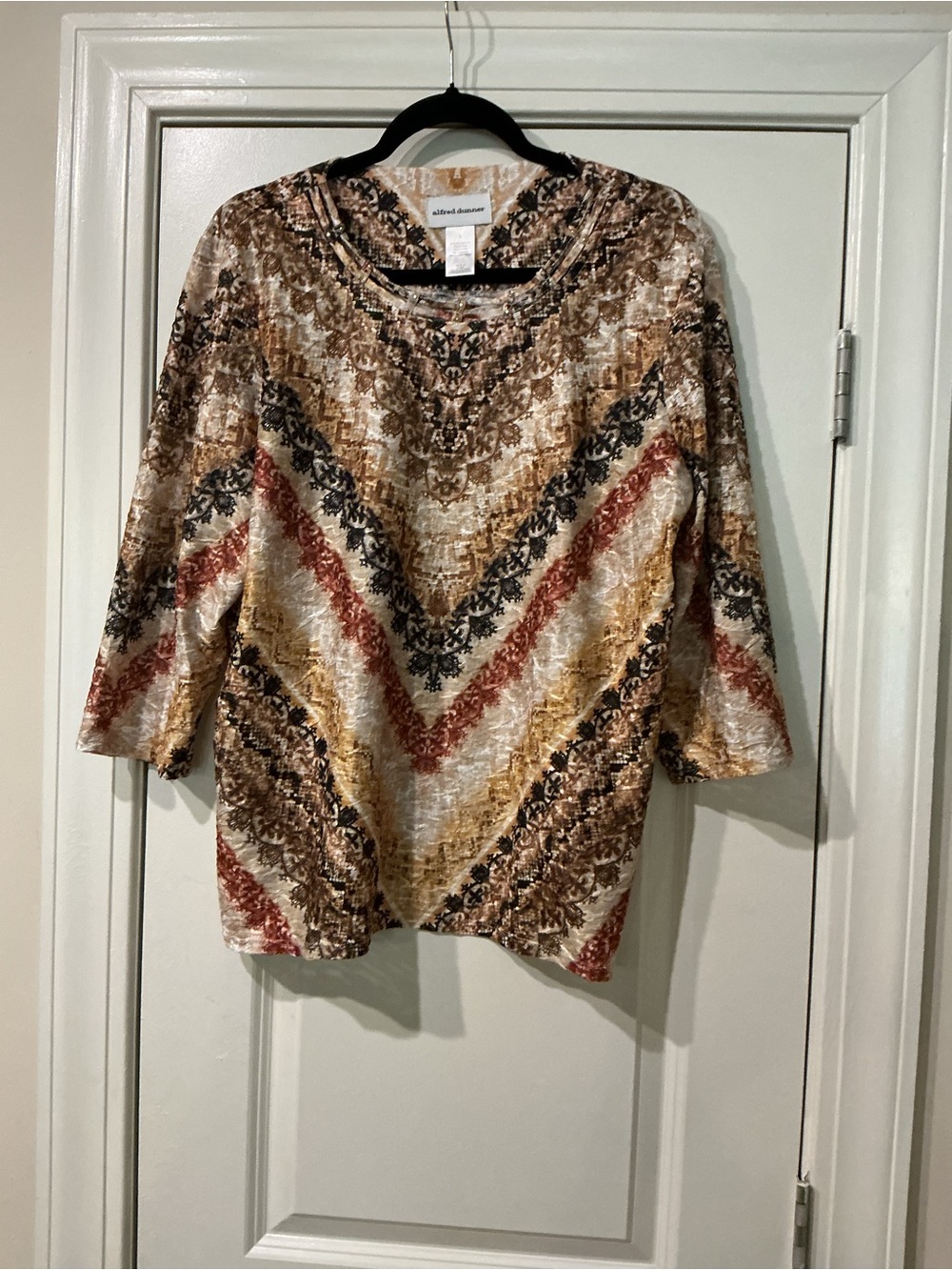 Alfred Dunner Women's V-Neck Chevron Tunic in Brown, Cream, Rust
